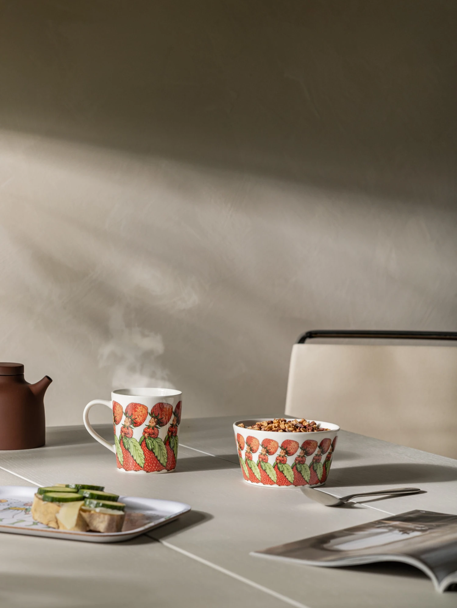 Design House Stockholm The Strawberry Family Mok Met Oor - Afbeelding 3