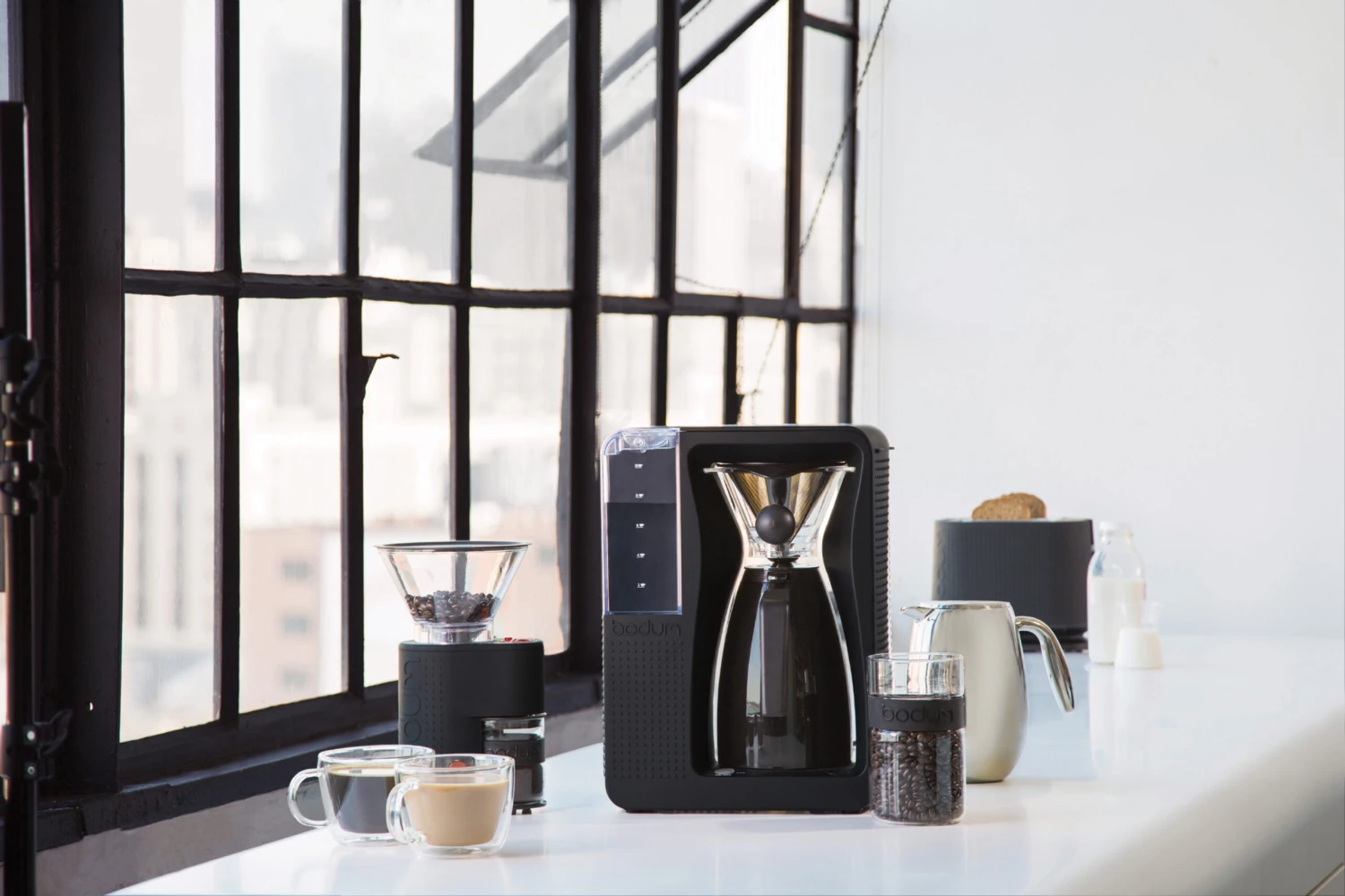 Bodum Bistro Dubbelwandige Lattemok Met Oor 45 Cl - Afbeelding 2